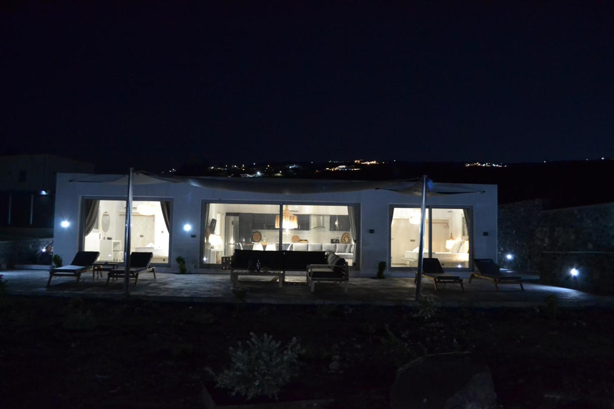 Erimo Vip Villa *